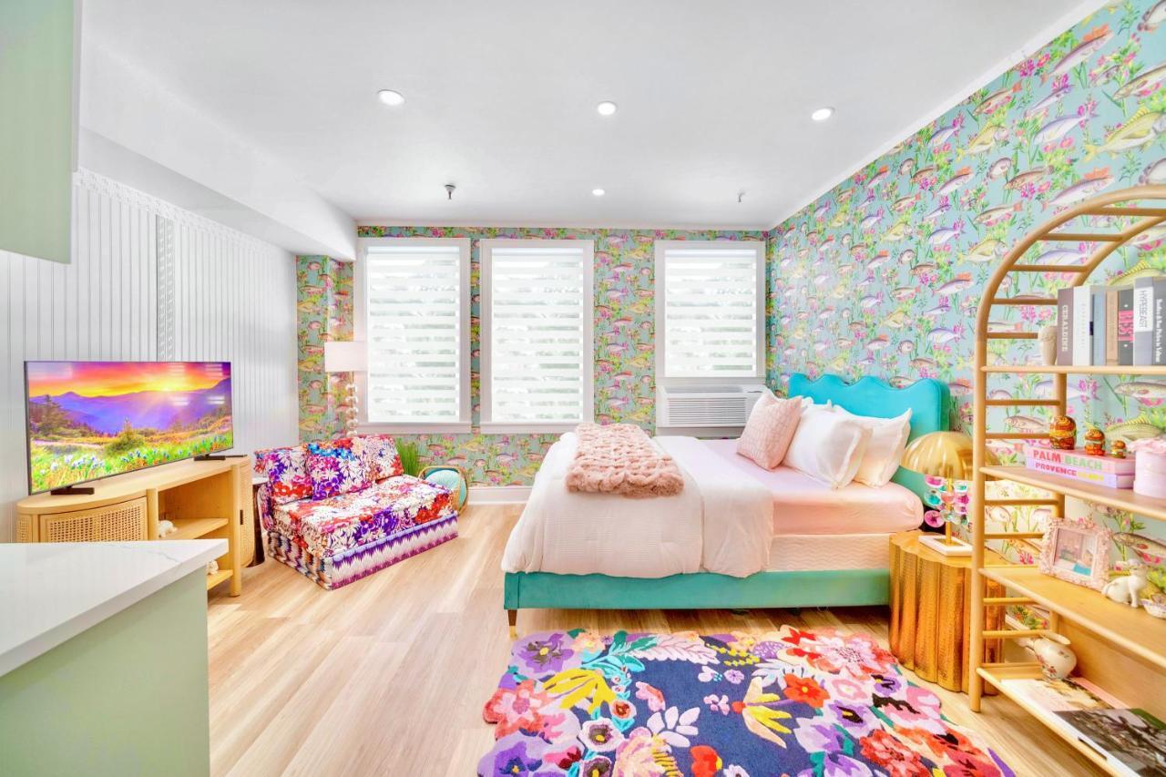 King Bed Mermaid Suite - Heart Of Palm Beach, Free Parking Included Exterior photo